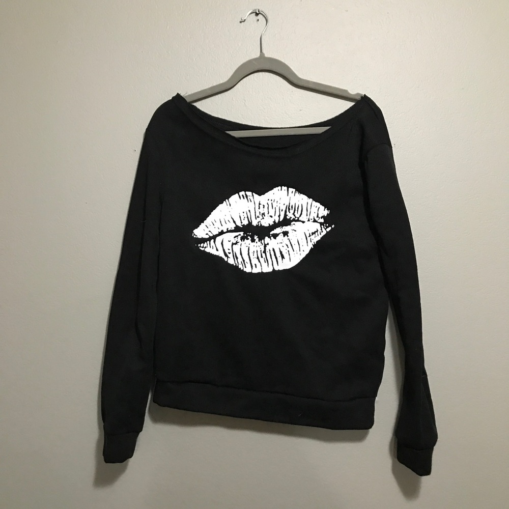Lips off shoulder sweater